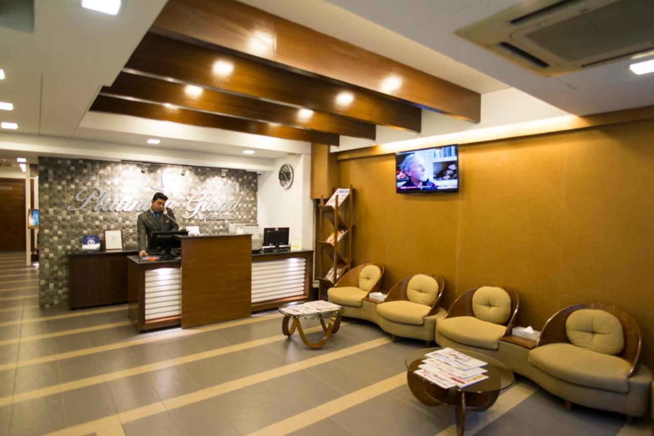 Отель Platinum Grand Дакка Экстерьер фото